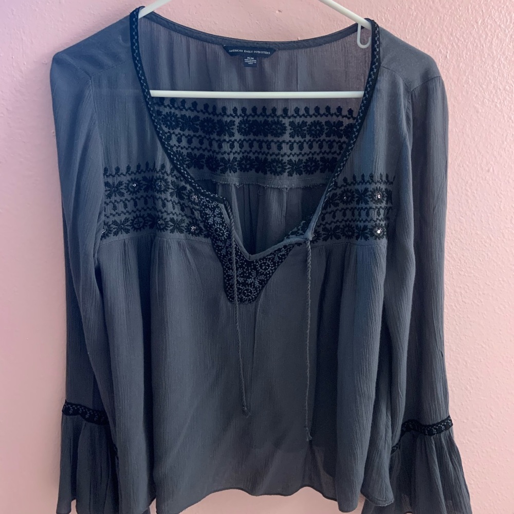 American Eagle long sleeve hippy top